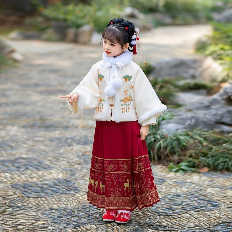 Girls' Hanfu New Year's Eve  Thickened Chinese Ancient Style Children's Ancient Costume Tang Suit Horse Face Winter Winter Clothes New Warmth