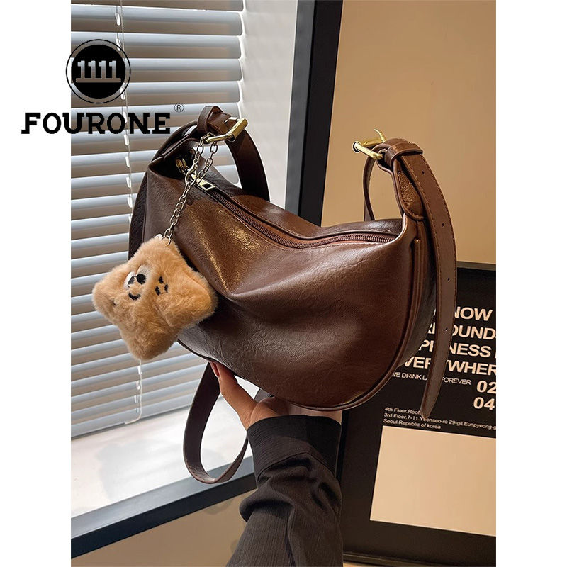 This year's popular bags for women, new solid color texture shoulder bag, retro commuter crossbody dumpling bag