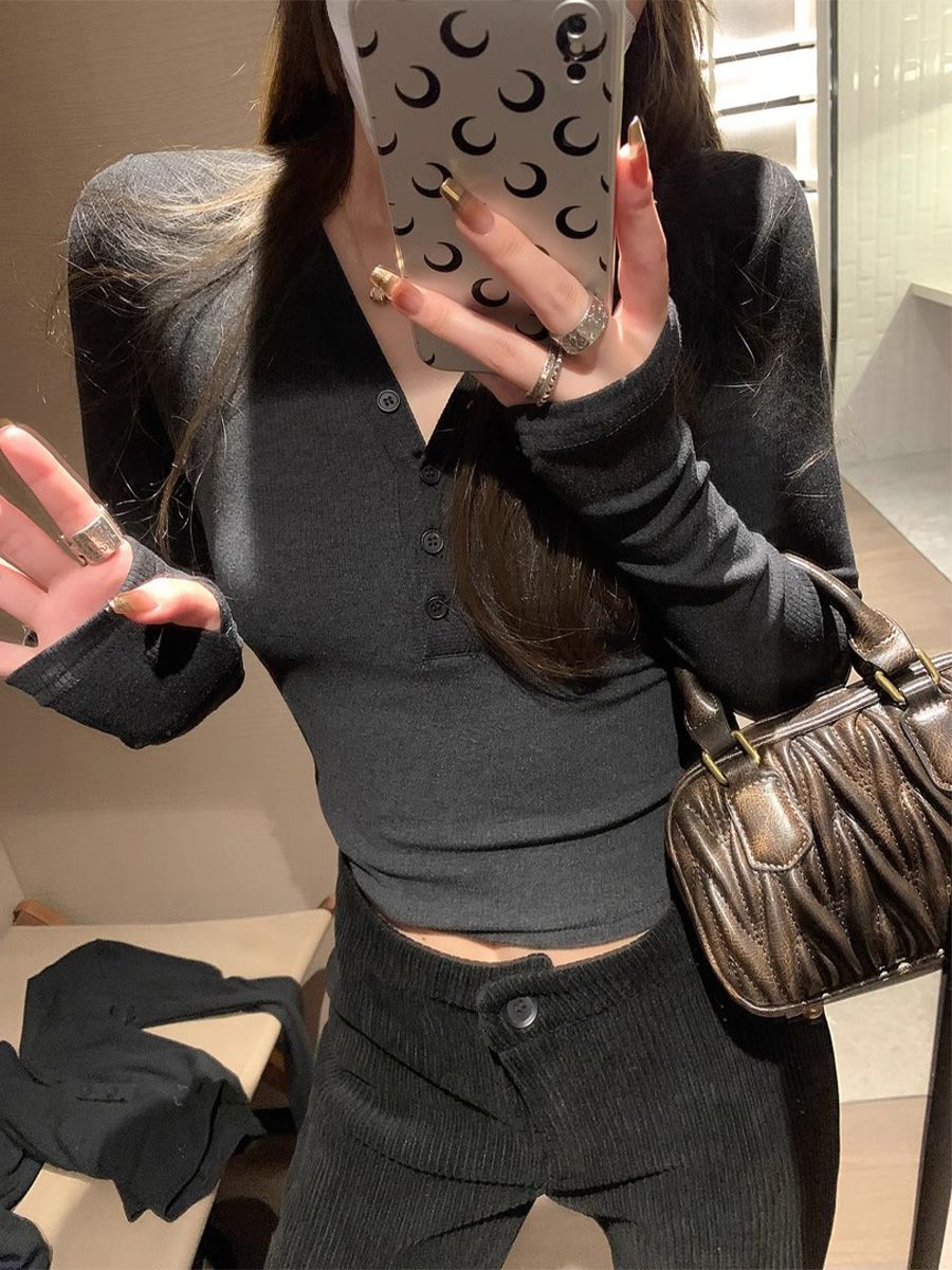 辣妹純欲修身v領德絨打底衫女秋冬2023新款收腰顯瘦長袖內搭上衣
