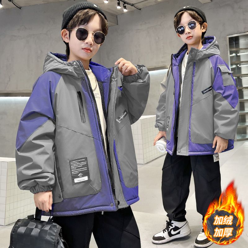 男童冬裝加絨外套2023年新款洋氣冬季加厚派克服中大童防水衝鋒衣