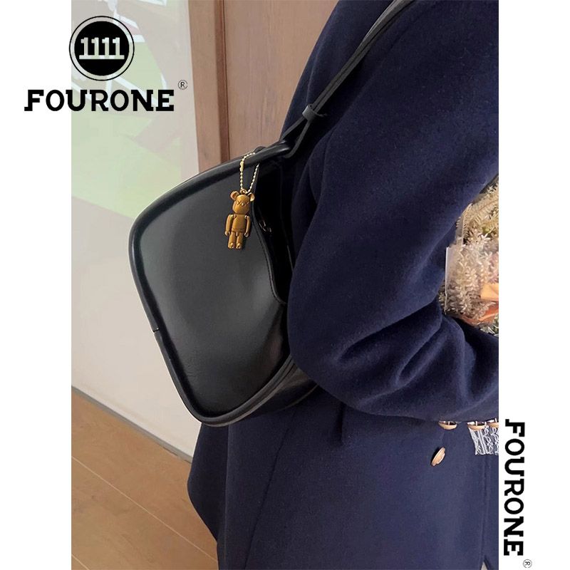 High-end wasteland style armpit bag for women, new retro fashion tote bag, commuter shoulder bag
