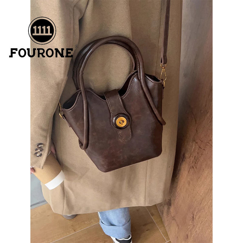 French niche design bag women's new single shoulder crossbody bag high-end retro portable bucket bag