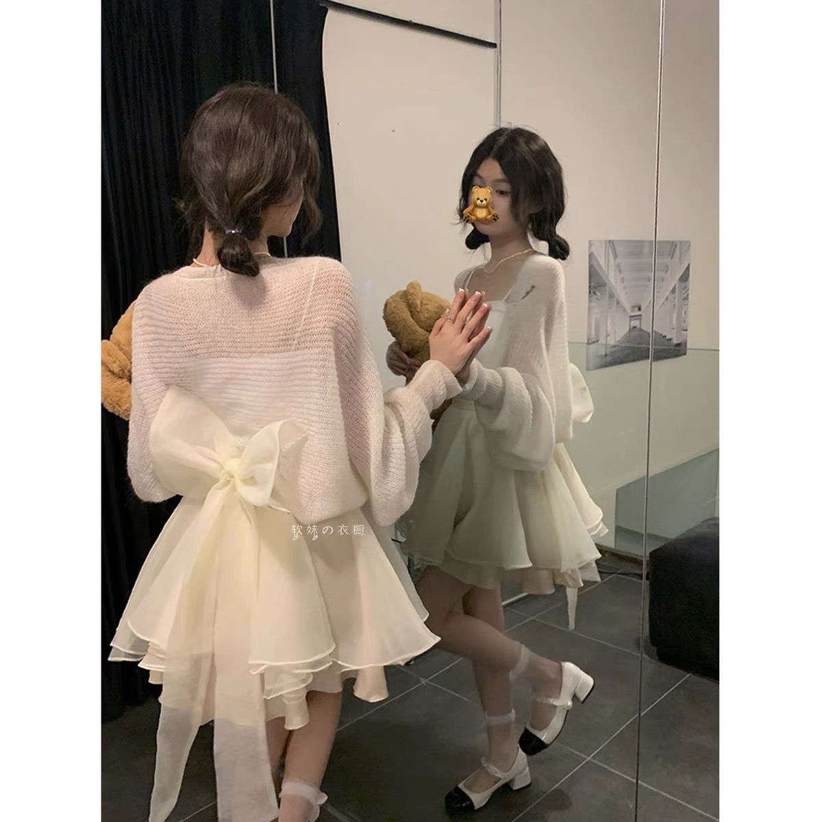 套裝女2023新款溫柔系穿搭針織開衫吊帶背心蝴蝶結半身裙三件套潮