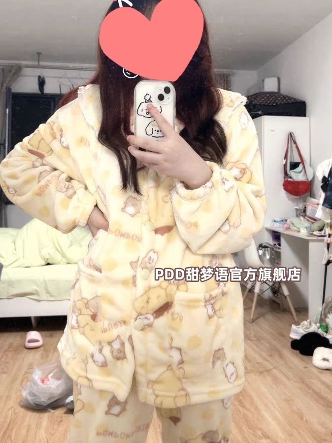Warm coral velvet pajamas for women, new winter cute pudding dog can be worn outside, thickened flannel home clothes set
