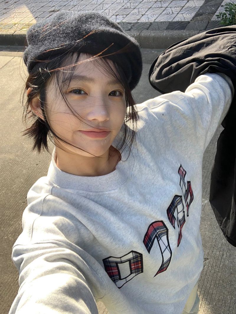 美式復古小眾設計感印花圓領衛衣女春秋冬季寬鬆oversize情侶外套