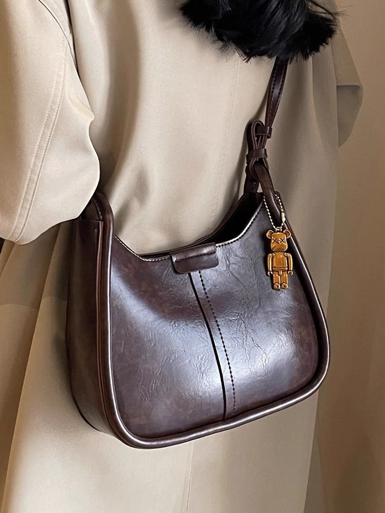 This year's popular bags for women 2023 new autumn and winter high-end single shoulder armpit bag fashionable texture commuter crossbody bag