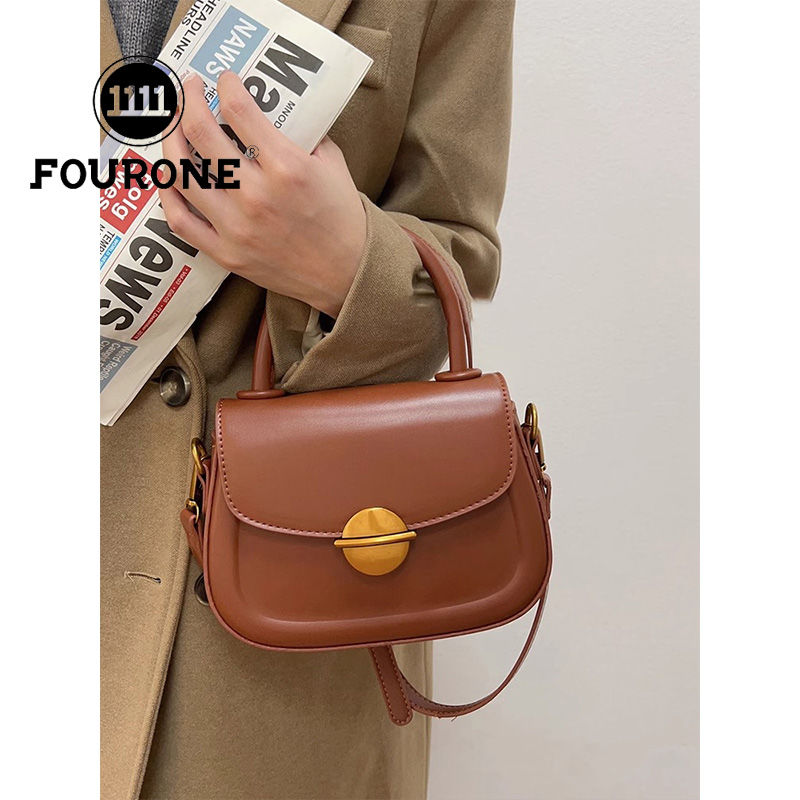 Niche texture saddle bag women's new single shoulder crossbody bag high-end retro versatile handbag