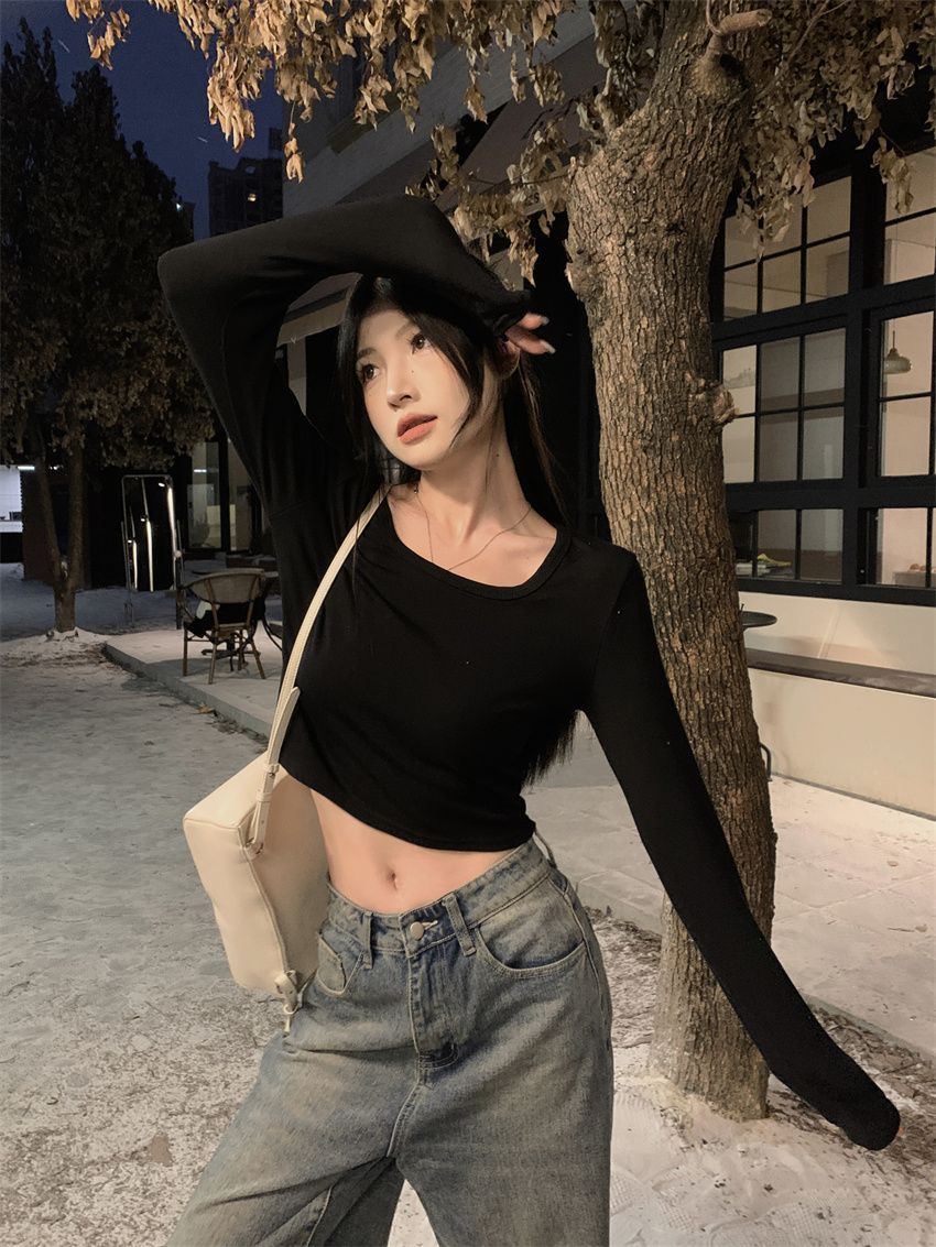 純欲風辣妹u領長袖t恤女秋季高腰露臍黑色內搭打底衫修身短款上衣