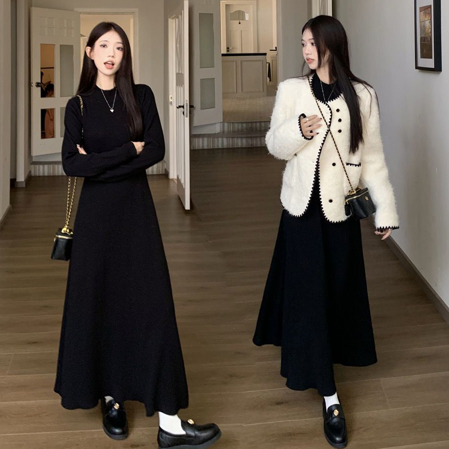 配大衣針織顯瘦連衣裙女秋冬2023新款小眾法式慵懶風內搭打底長裙