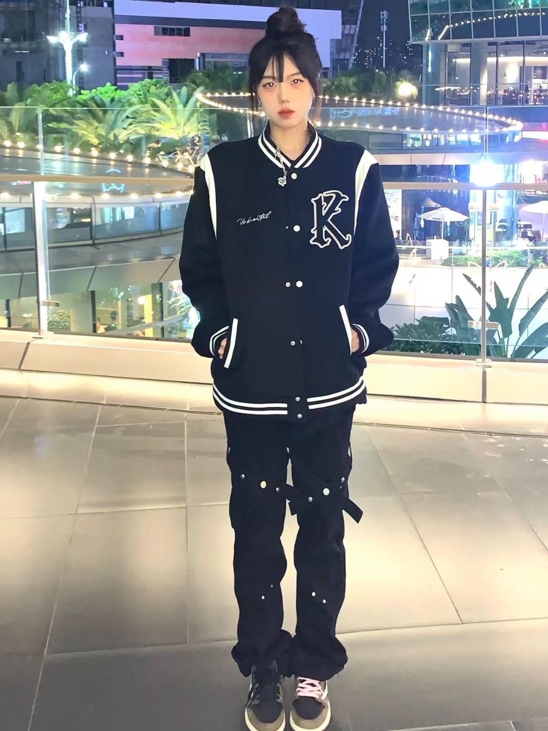 設計感黑色綁帶微喇牛仔褲女秋冬新款高腰顯瘦潮流百搭直筒長褲子