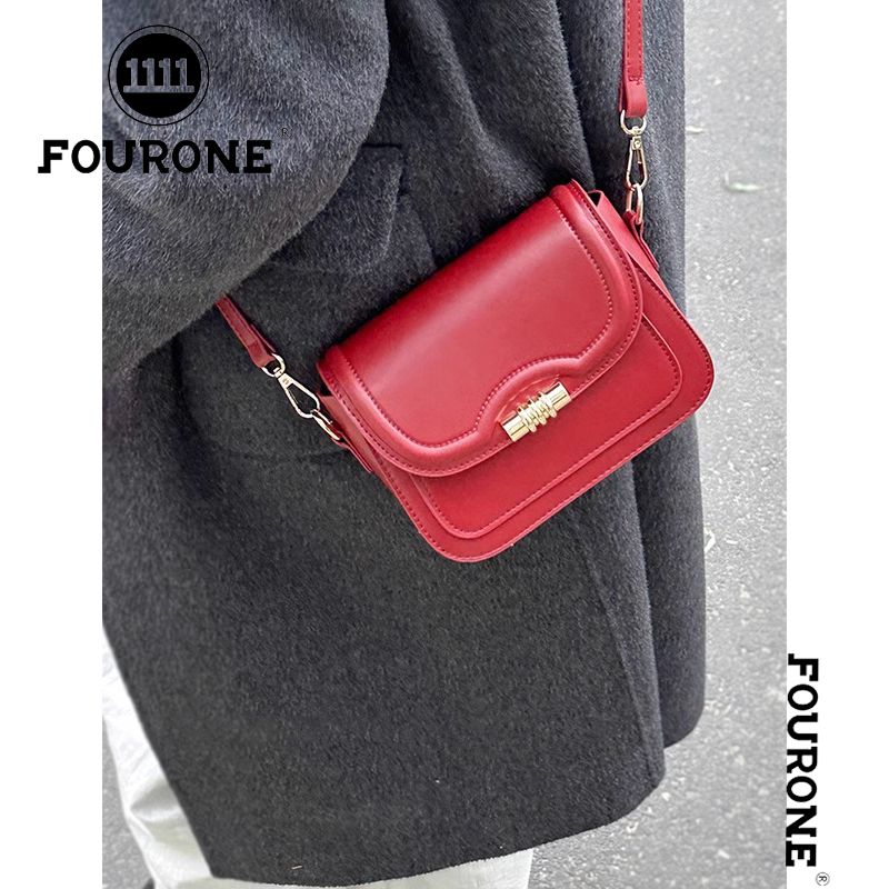 Niche red bag women's new fashion retro small square bag high-end versatile shoulder crossbody bag