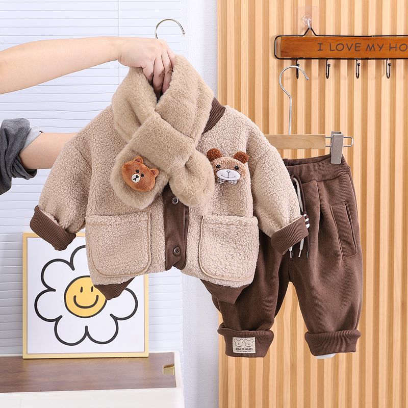 Boys' autumn and winter suits, new baby and children's clothing, winter fashionable baby boy's winter clothing, velvet and thickened outer wear two-piece set