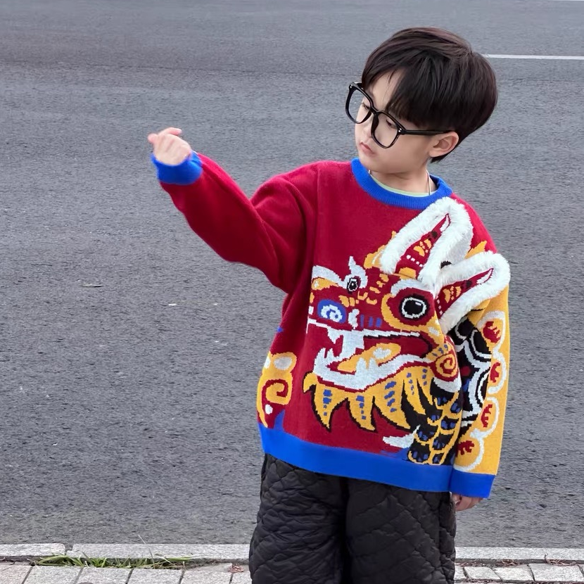 2024 Year of the Dragon parent-child outfits for a family of three, New Year's outfits, autumn and winter sweaters, zodiac year, mother and child, mother-daughter festive New Year's clothing