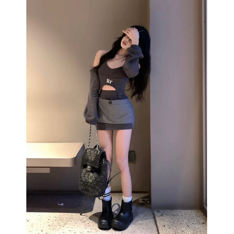 套裝女2023秋冬新款純欲辣妹設計感短款掛脖露肩上衣不對稱半身裙