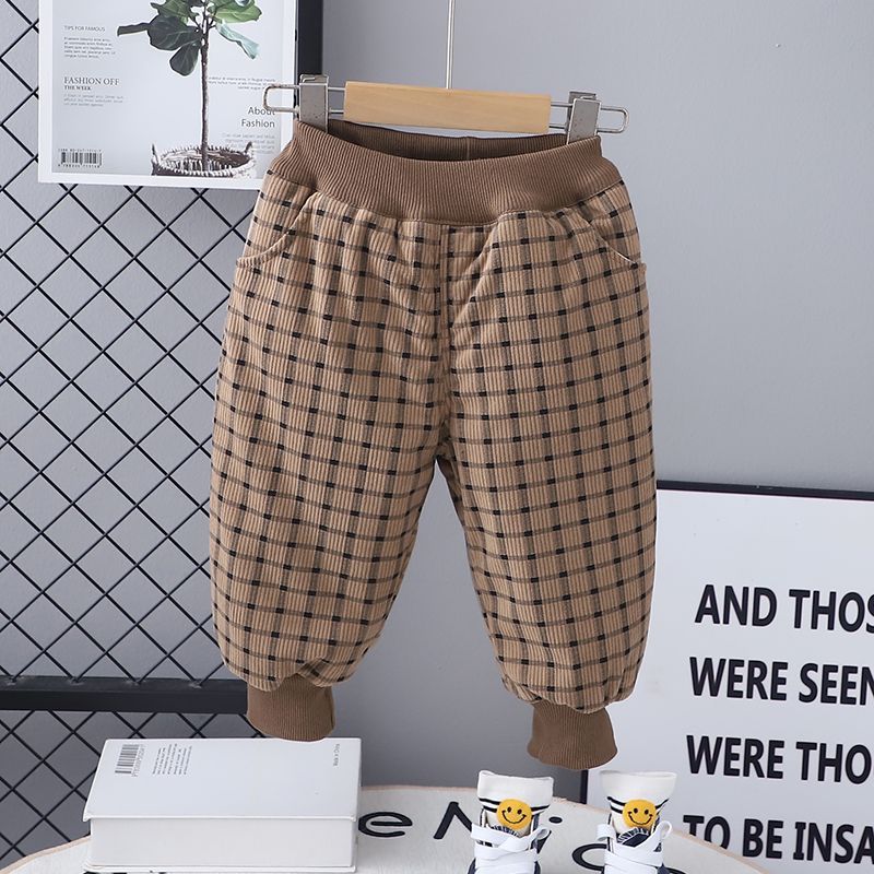 Baby boy's velvet thickened cotton pants 2023 new children's pants fashionable three-layer quilted warm casual pants trendy style