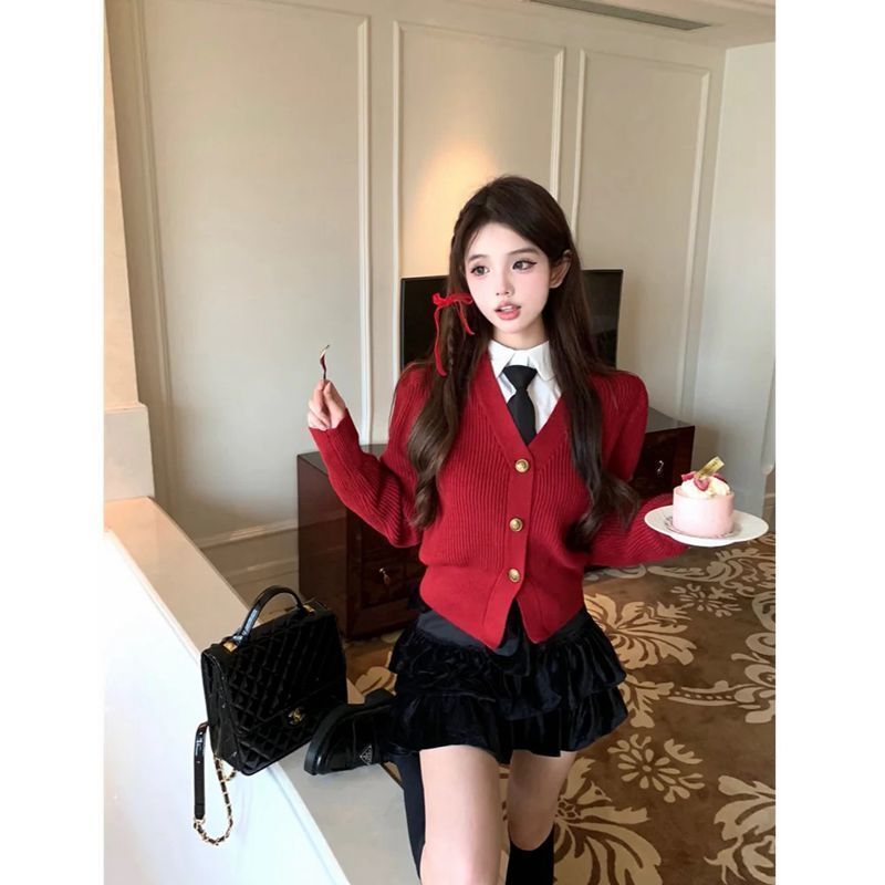 套裝女2023秋冬季新年戰袍紅色毛衣開衫疊穿襯衫高腰顯瘦半身裙