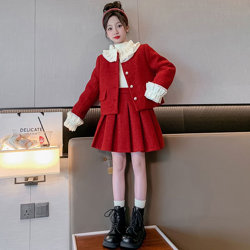 女童拜年羽绒服冬季2023新款儿童24红色过新年衣服套装大童小香风