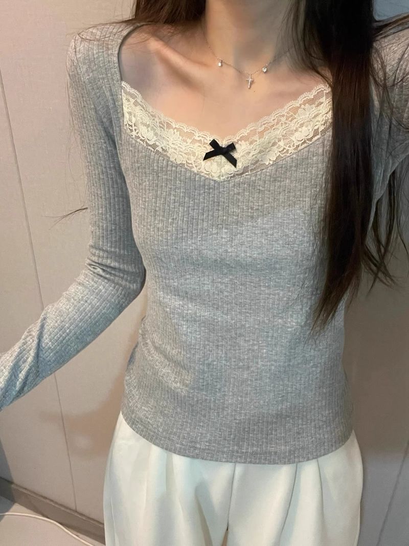 灰色純欲蕾絲拼接磨毛打底衫女春秋冬別致漂亮內搭修身長袖T恤ins