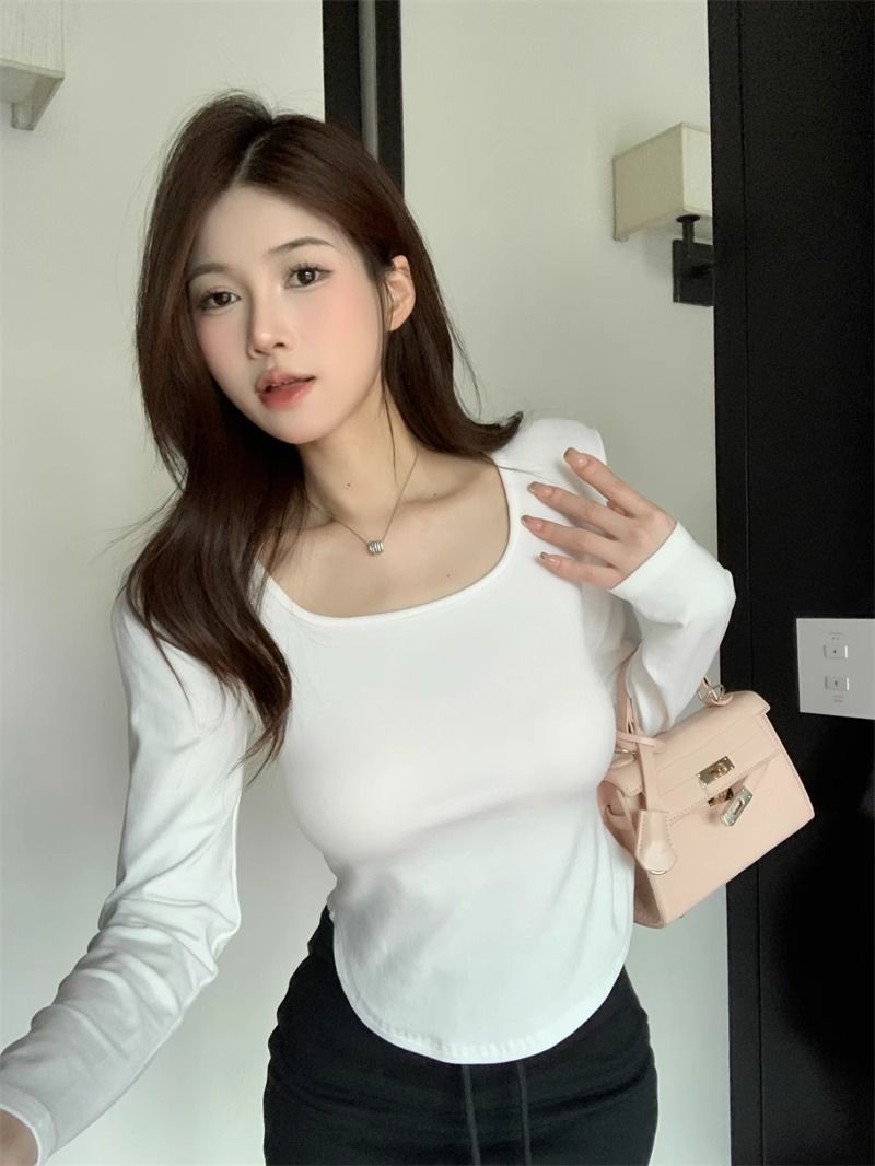 白色高腰短款長袖打底衫t恤女秋冬新款修身內搭洋氣露臍上衣顯瘦