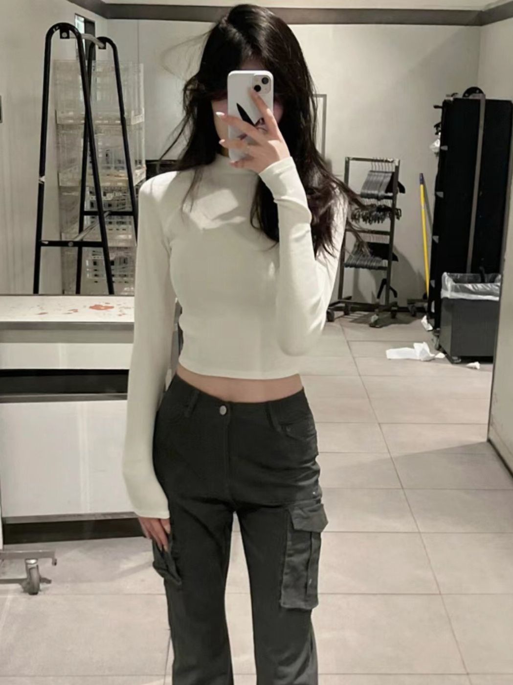 白色半高領德絨打底衫女秋冬季修身顯瘦內搭長袖T恤緊身短款上衣