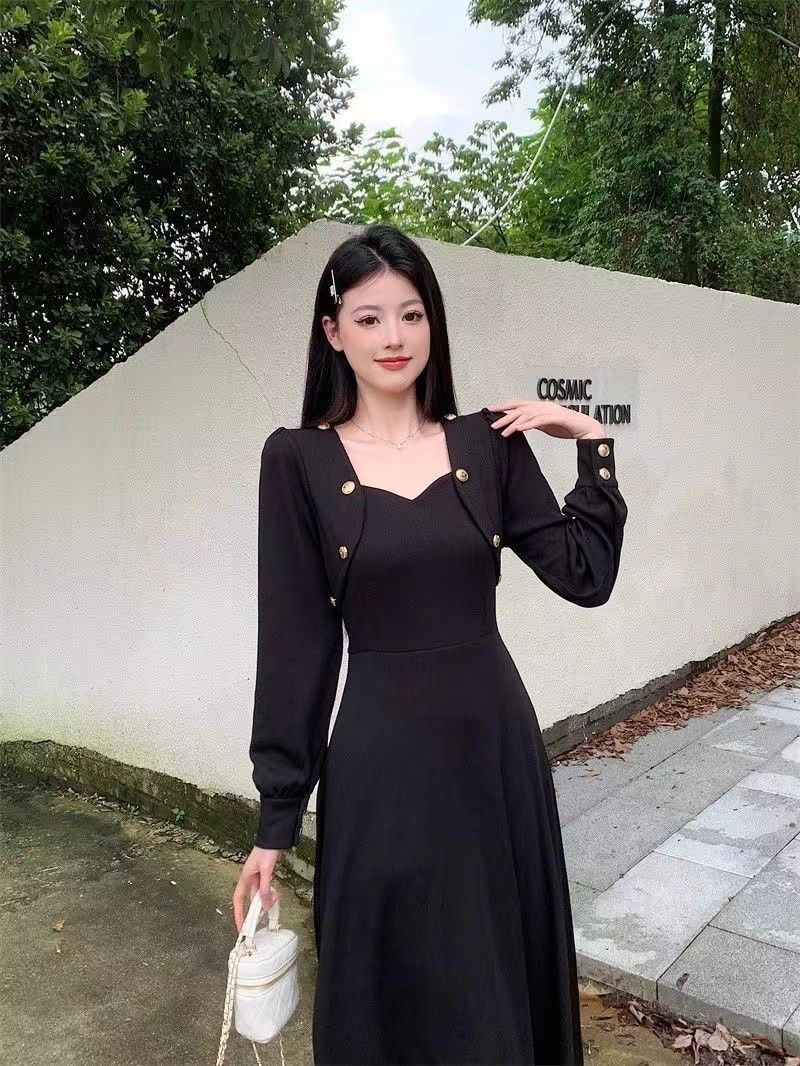 復古收腰修身顯瘦黑色大碼女裝胖mm溫柔連衣裙春秋新時尚減齡長裙