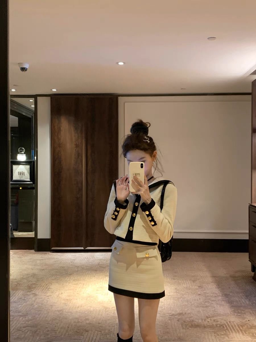 套裝女2023秋冬新款重工小香風海軍領短款外套上衣高腰顯瘦半身裙
