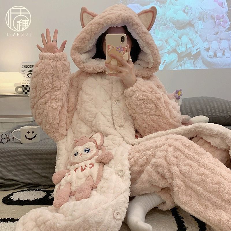 睡衣女士冬季三層夾棉襖珊瑚絨長袍加絨加厚保暖法蘭絨家居服套裝