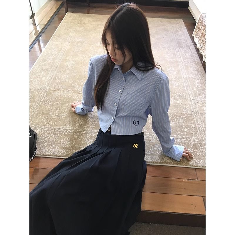 藍色襯衫女2024早春學院風新款女裝條紋法式小眾上衣長袖短款襯衣