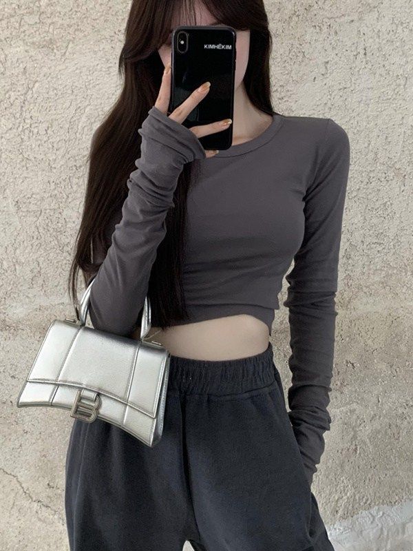純欲長袖t恤女秋冬季設計感辣妹炸街短款露臍打底衫上衣服初秋裝