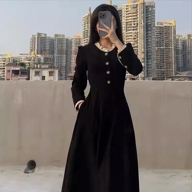 法式小香赫本風內搭連衣裙子春季女2023新款黑色小個子春秋冬長裙