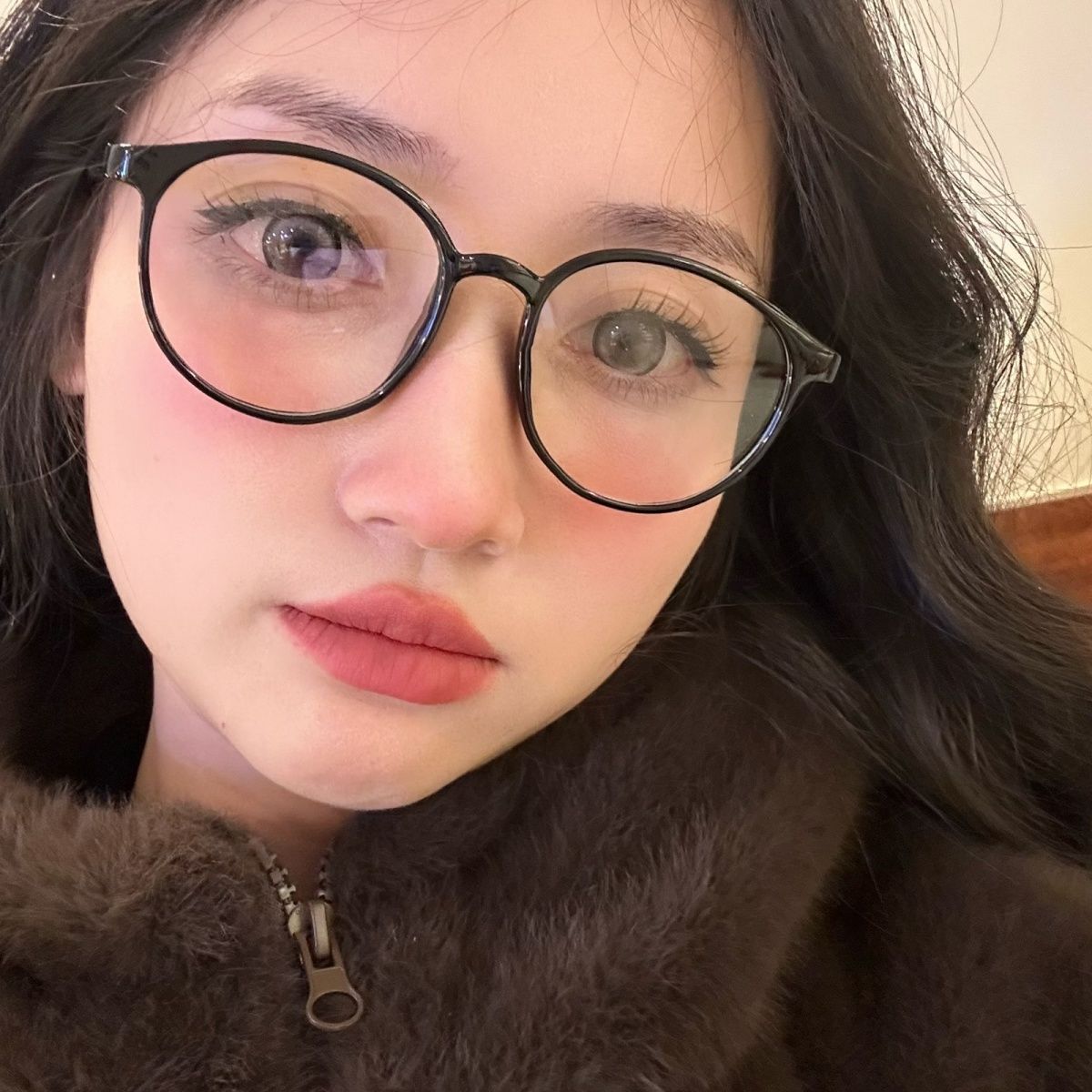 近視眼鏡女小紅書網紅同款黑色眼睛架素顏學生防藍光防輻射眼鏡男