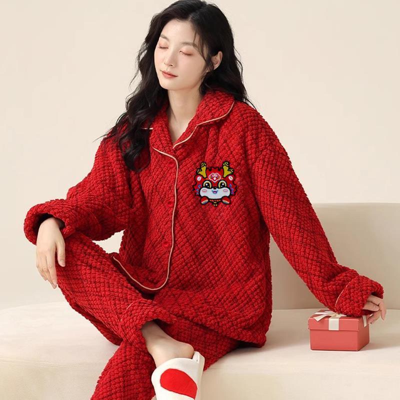  new flannel pajamas, autumn and winter women's plus velvet and thickened home wear sets are popular and festive