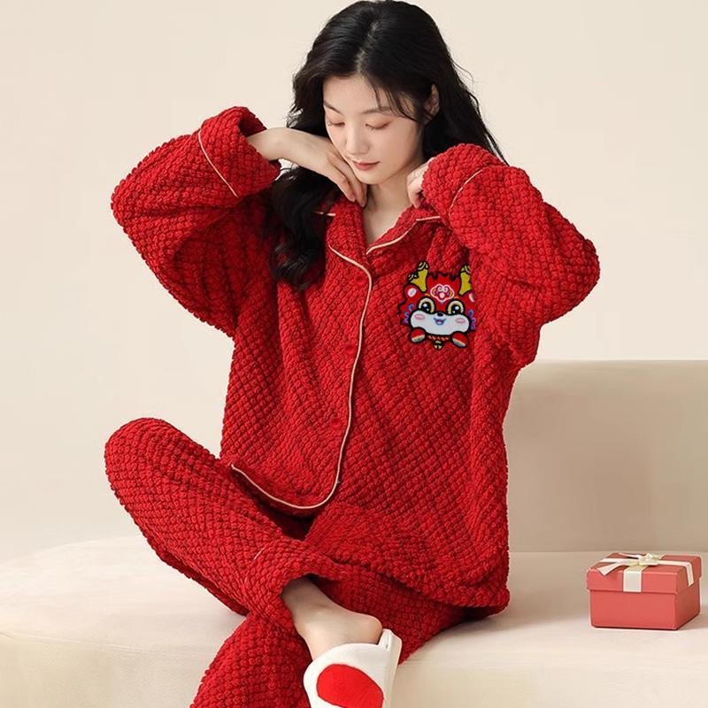  new flannel pajamas, autumn and winter women's plus velvet and thickened home wear sets are popular and festive