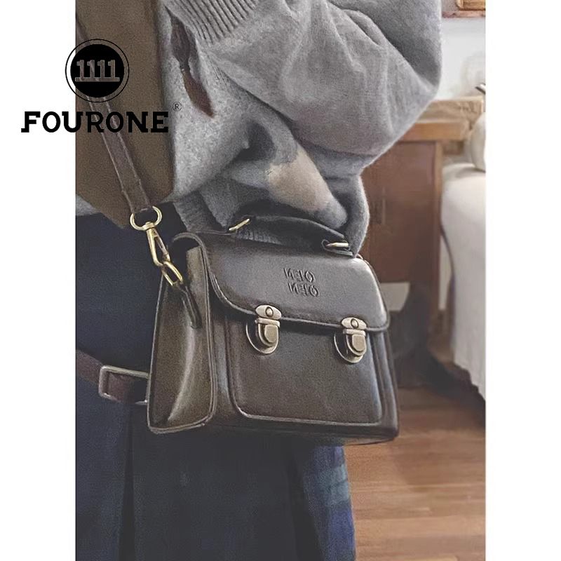Small portable briefcase bag for women, new trendy Maillard retro small square bag, versatile shoulder crossbody bag