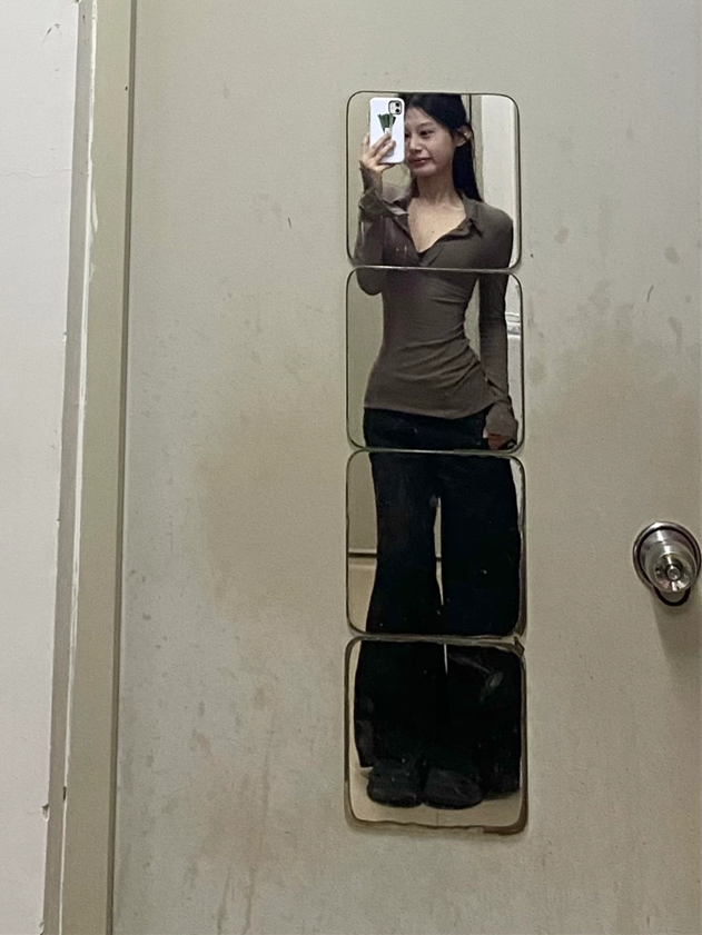 純欲風翻領修身長袖T恤女秋冬新款內搭打底衫氣質V領百搭洋氣上衣