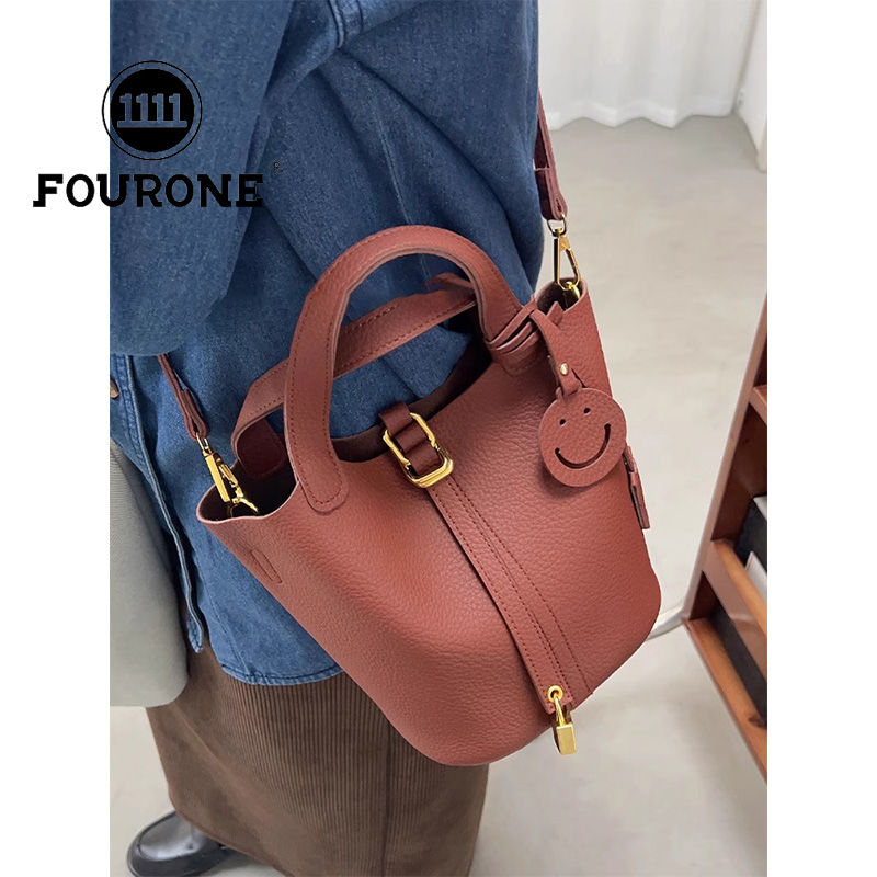 High-end retro handbag women's new single shoulder crossbody bag versatile casual commuting bucket bag