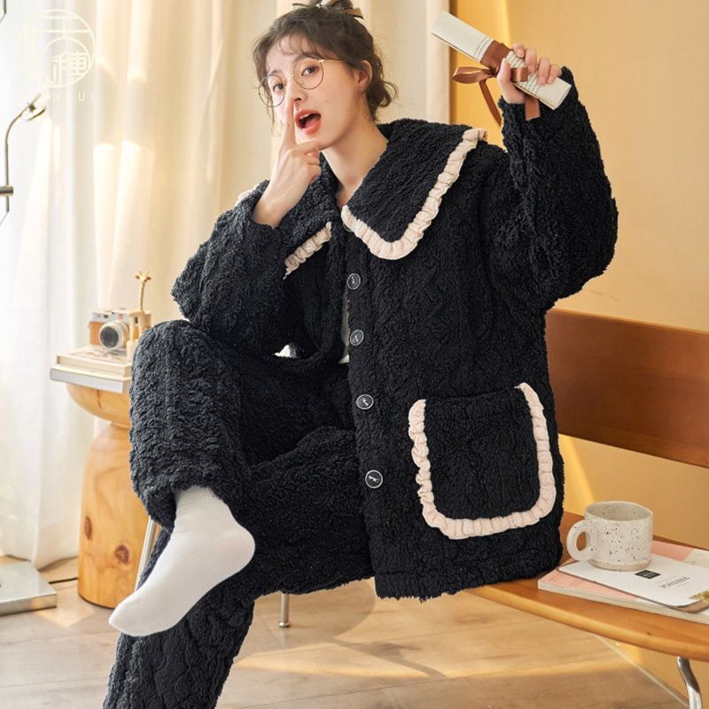 2023年新款三層加厚睡衣女款冬季保暖珊瑚絨夾棉法蘭絨家居服套裝