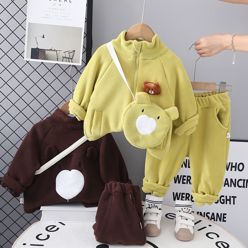 Boys' fleece suit autumn and winter children's casual jacket 2023 new style warm winter clothing for small and medium-sized children two-piece set trendy
