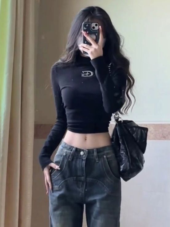 黑色內搭修身打底衫長袖t恤女秋冬2023新款辣妹緊身美式短款上衣