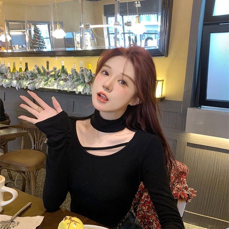 顯瘦辣妹掛脖長袖上衣女秋冬加厚磨毛小眾設計感修身內搭打底T恤