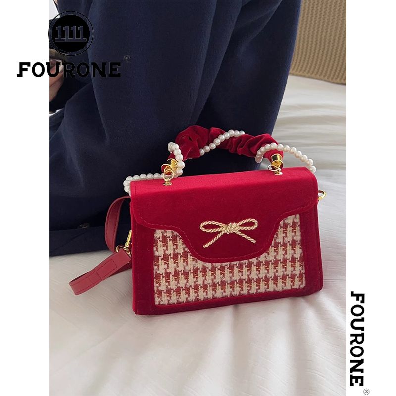 Hand-held red bridal wedding bag women's new trendy shoulder crossbody bag pearl chain small square bag