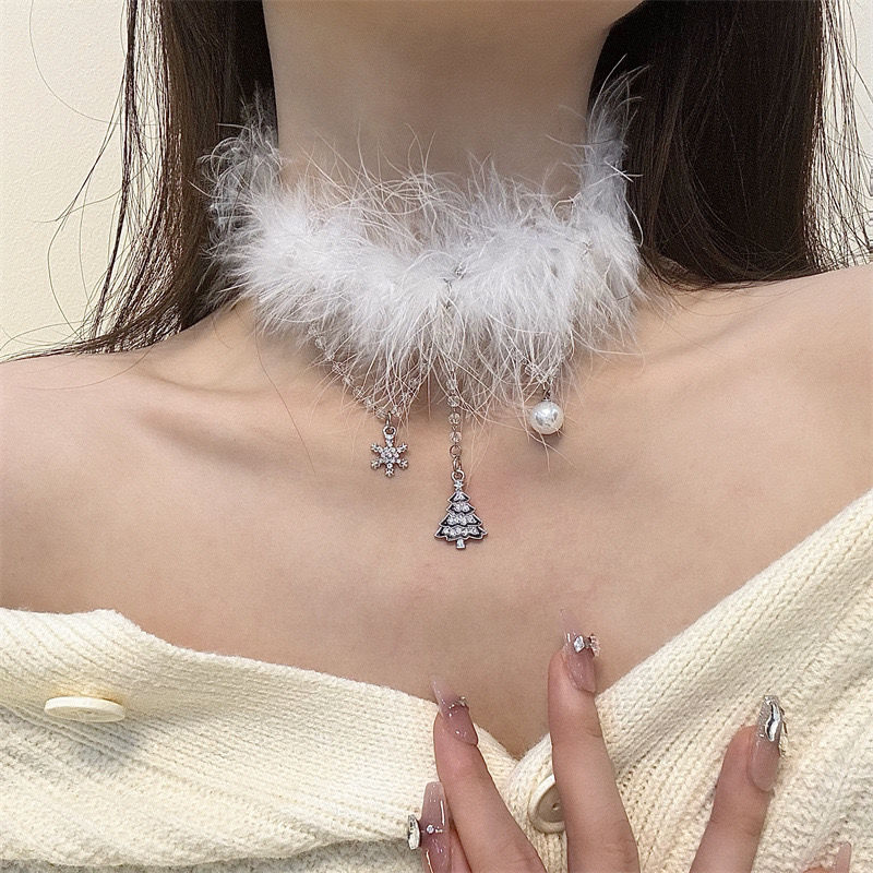 聖誕羽毛項鍊女款雪花珍珠吊墜毛毛choker項圈小眾氣質鎖骨鏈頸鏈
