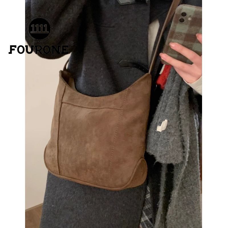High-end large-capacity bag women's new retro fashion shoulder bag versatile commuter tote bag
