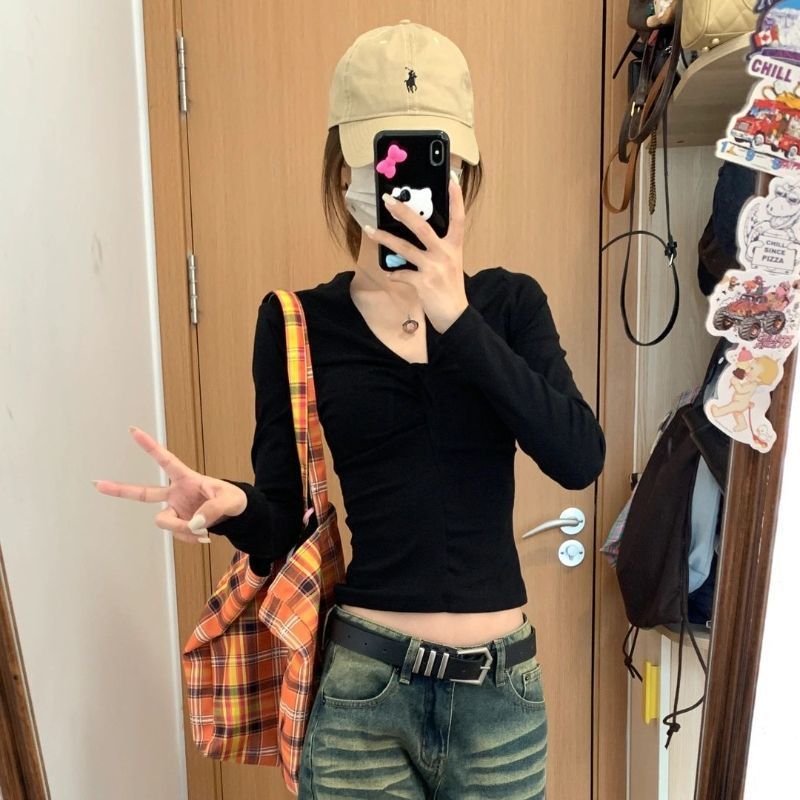 美式辣妹黑色V領長袖T恤女秋季設計感小眾修身顯瘦別致美拉德上衣