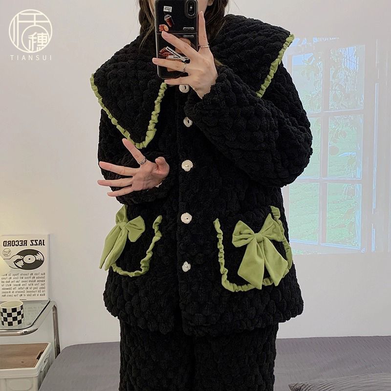 三層夾棉睡衣女2023年冬季加厚珊瑚絨網紅風蝴蝶結家居服保暖套裝