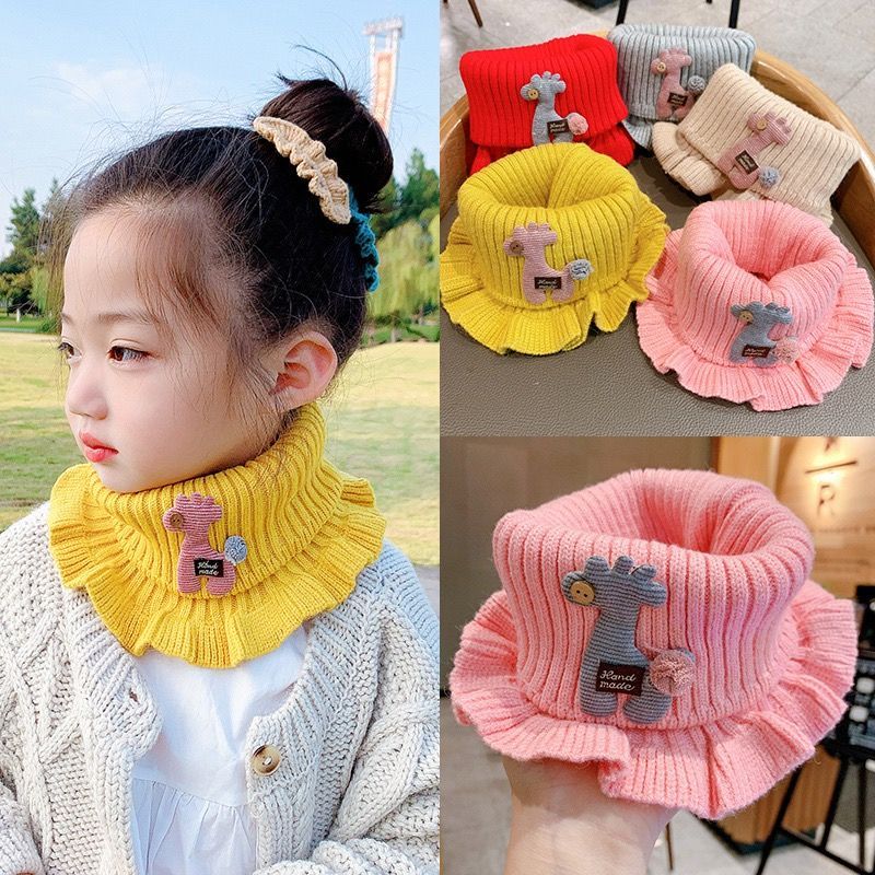 Baby scarf is warm in winter and cute. Girls' autumn and winter neck scarf. Little girl's winter knitted spring and autumn children's scarf.