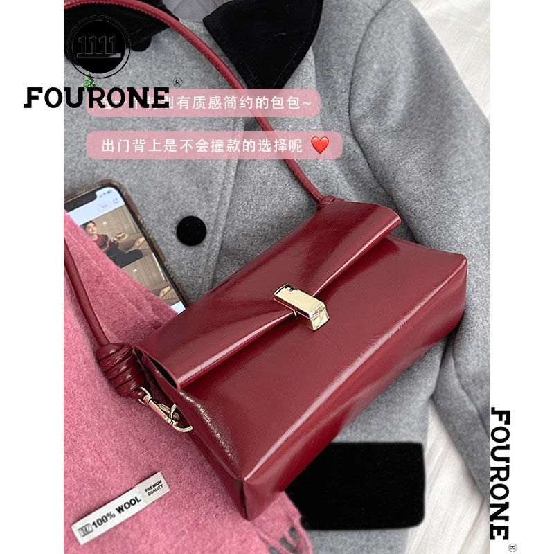 New Year's Red Bag Women's New Trendy Retro Armpit Bag Korean Niche Single Shoulder Small Square Bag Wedding Bag
