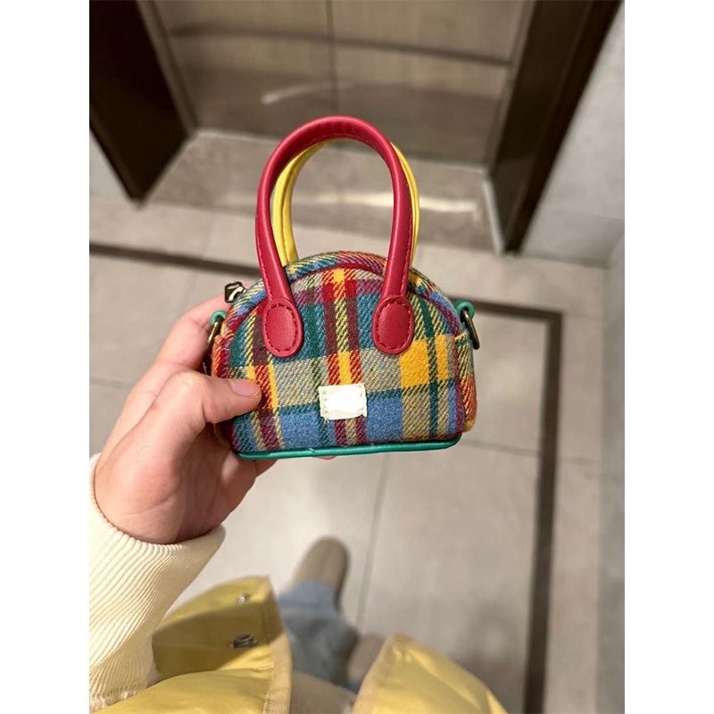Original design American retro crossbody bag plaid portable headphone bag autumn and winter Maillard women's portable shoulder bag