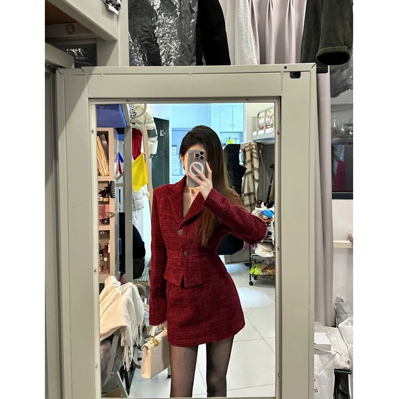 套裝女2023秋冬新款高級感復古紅色短款西裝外套高腰顯瘦半身裙潮