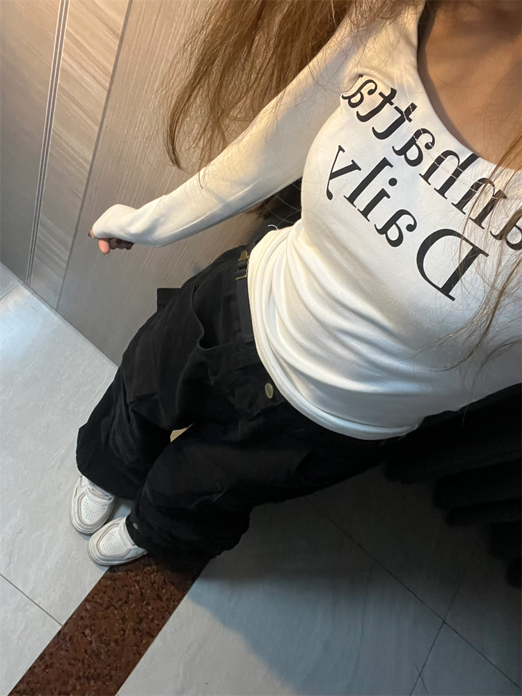 American hot girl white retro lettering long-sleeved T-shirt for women in autumn and winter, simple niche waist-cinching bottoming shirt top